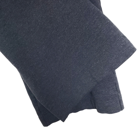 EUC LANDS' END Woman's Classic Gray Stretchy Straight Leg Dress Pants Size: 6 - Picture 3 of 6